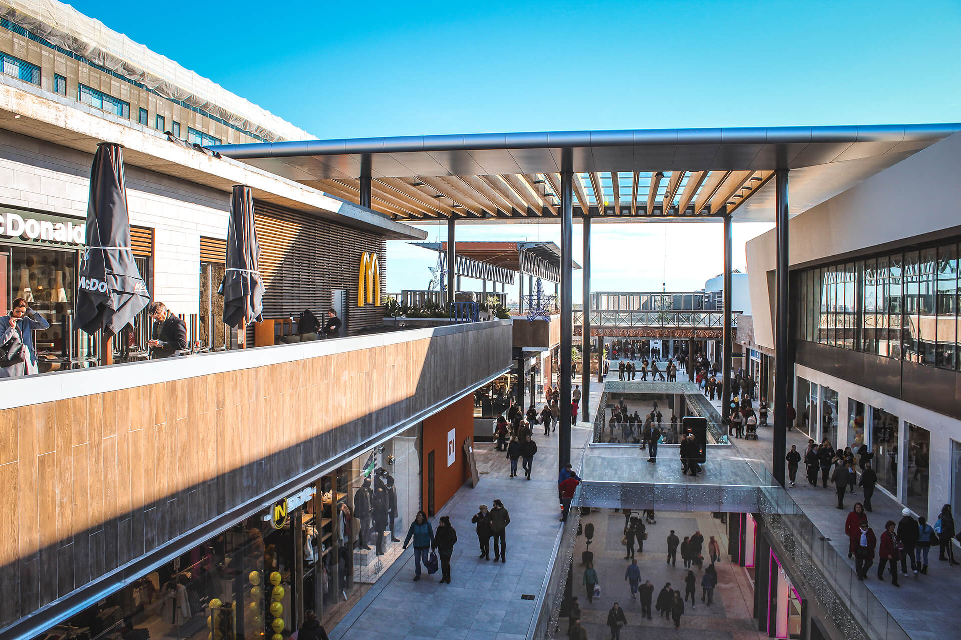 finestrelles shopping mall tconcept new construction spain barcelona